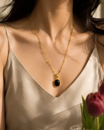 Noir Eclat Pendant Necklace - Brown, 0.2