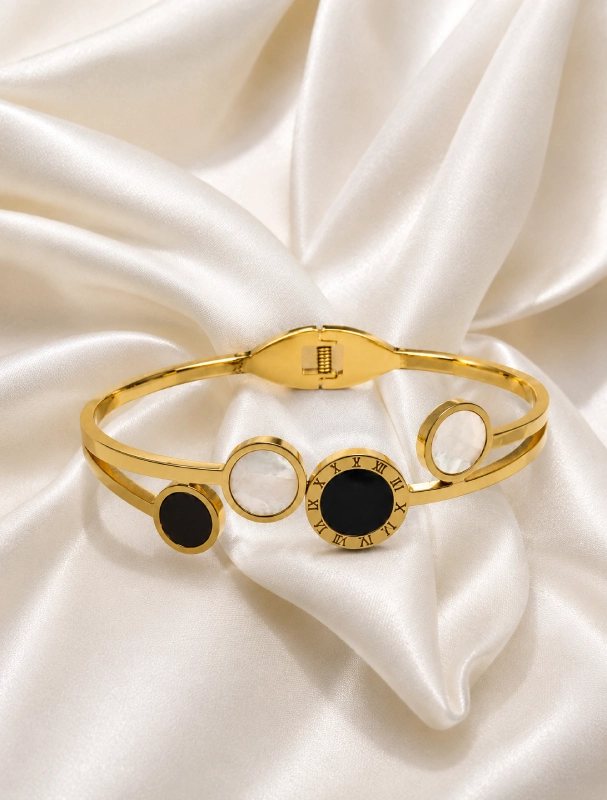 EL_KD_003_348_2_(1) Celeste Roman Charm Kada - Image 1